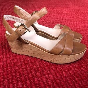 Stuart Weitzman Platform Sandals - Size 9
